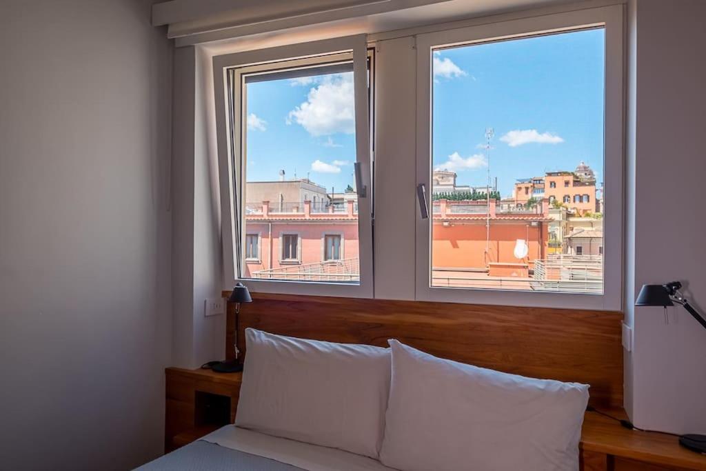 Ht Borromini Penthouse Apartment Rom